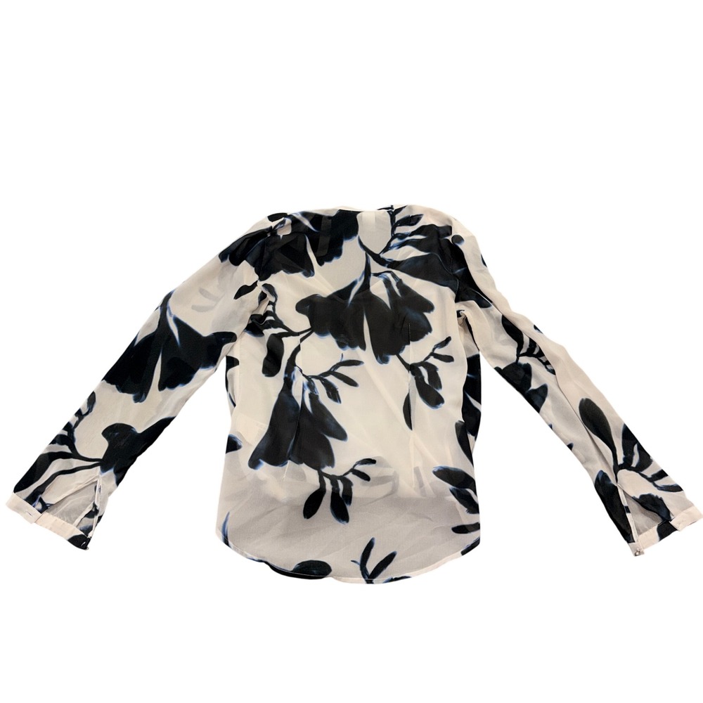 HM Womens Size 4 Chiffon Floral Wrap Blouse White Blue Black Long Sleeve V-Neck